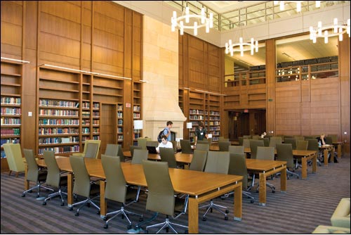Dean Joseph D. Kearney's favorite spot within the new law school, the third-floor reading room offers students a quiet and spacious area to catch up on some legal reading. Like much of the building, the reading room features an abundance of natural light and soft wood tones. Above the entrance, there is a small landing with seating just off the portion of the library located on the fourth floor.