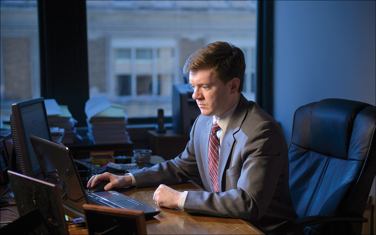Chris Donovan works in the Milwaukee office of Pruhs & Donovan SC. Donovan splits his time between trial and appellate work, as it expands his small firm’s offerings. (Staff photos by Kevin Harnack)