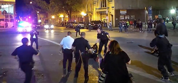 Livestreaming police stop