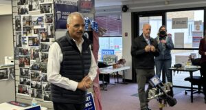 Eric Holder campaigns in Wisconsin