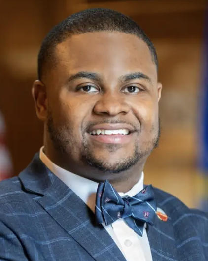 Wisconsin lawmaker sued over credit card debt